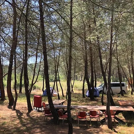 Afkule Camp&caravan אתר קמפינג *